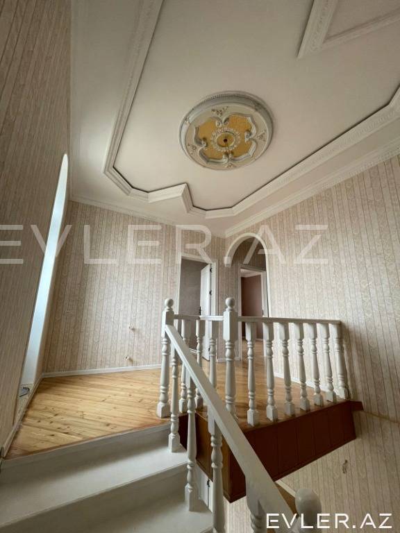 Satılır, həyət evi/villa