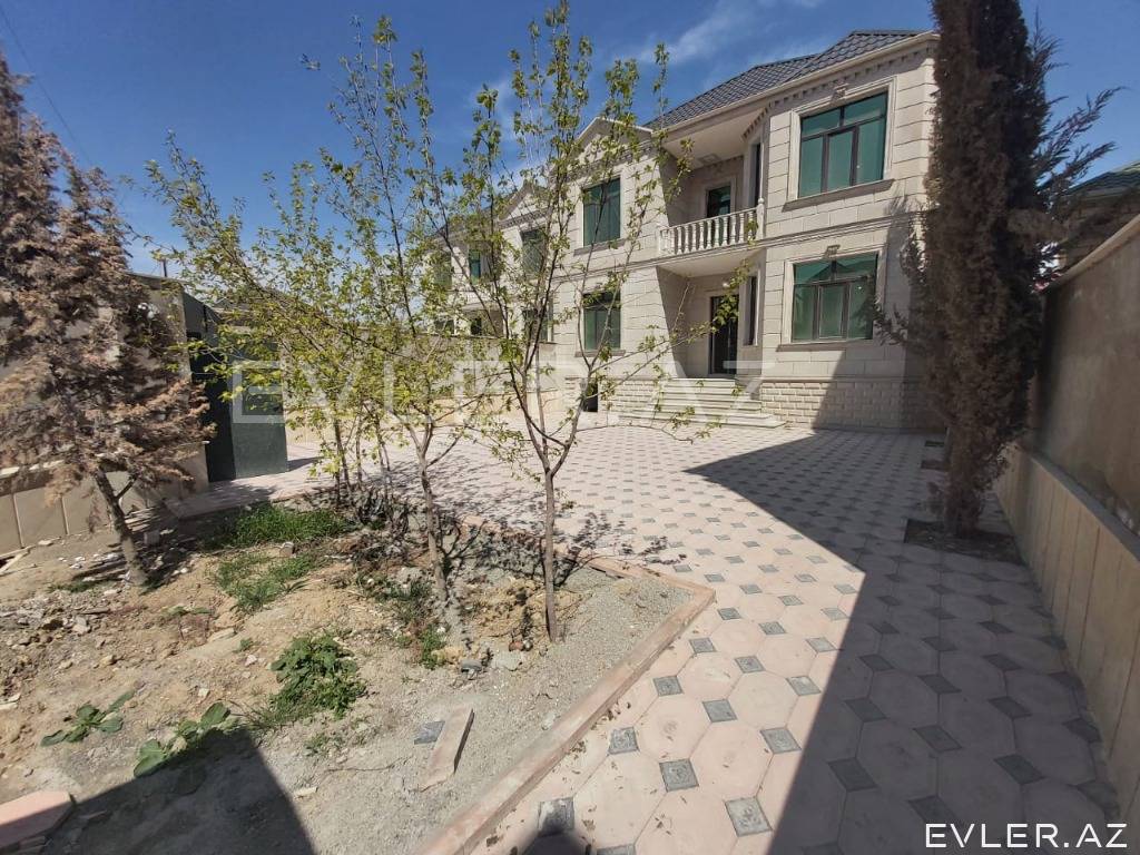 Satılır, həyət evi/villa