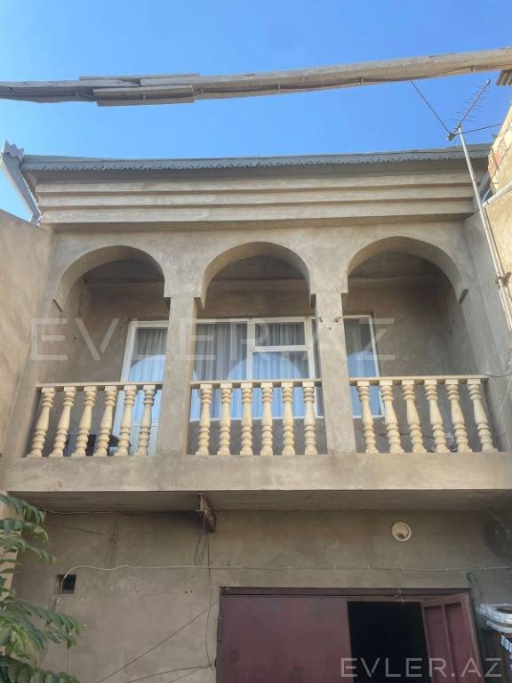 Satılır, həyət evi/villa