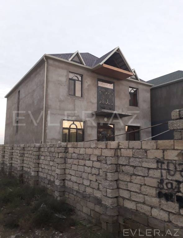 Satılır, həyət evi/villa