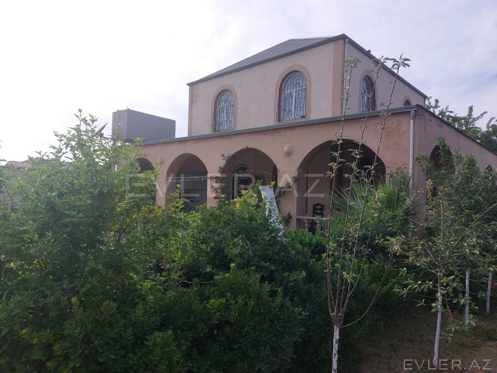 Satılır, həyət evi/villa