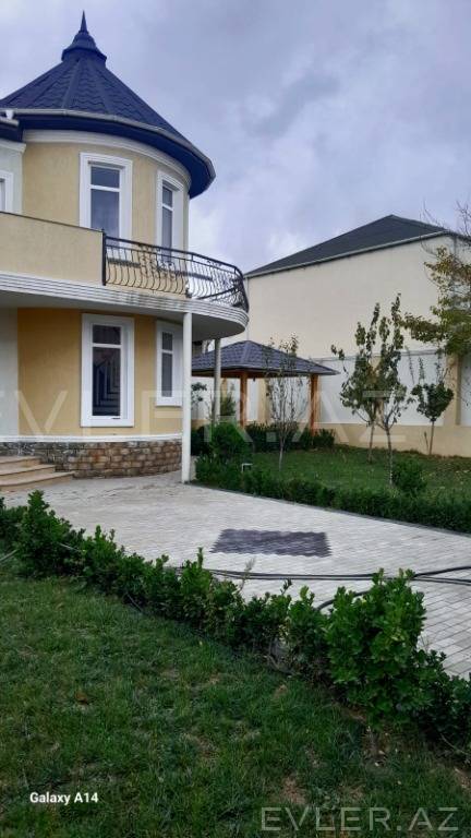 Satılır, həyət evi/villa