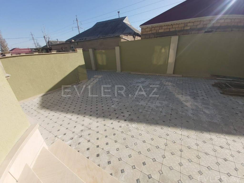 Satılır, həyət evi/villa