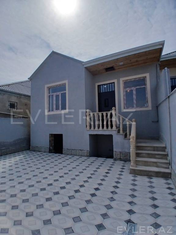 Satılır, həyət evi/villa