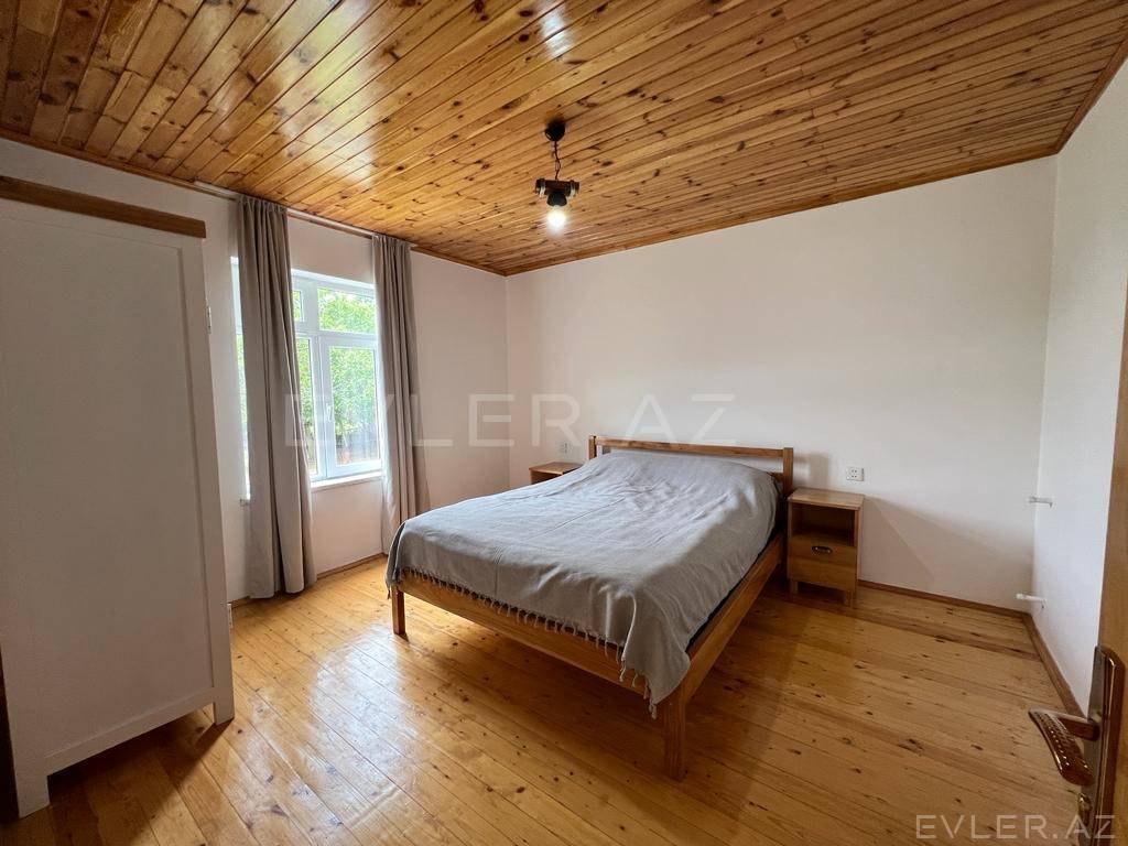 Günlük, bağ evi