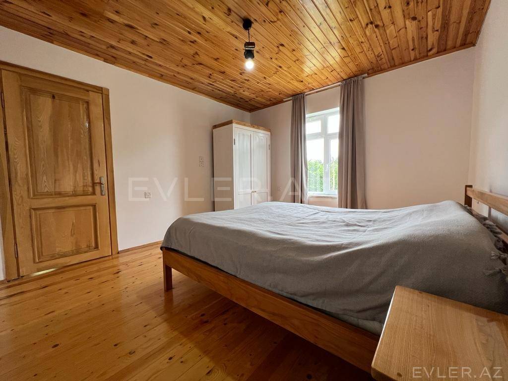 Günlük, bağ evi