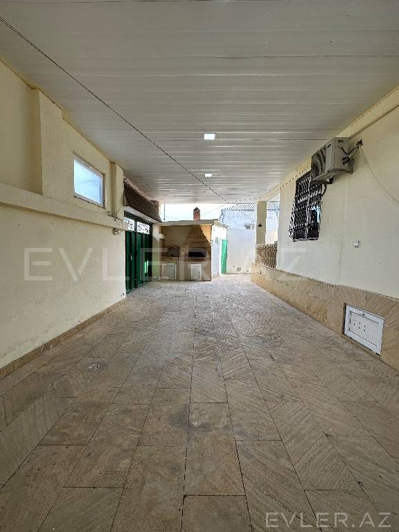 Satılır, həyət evi/villa