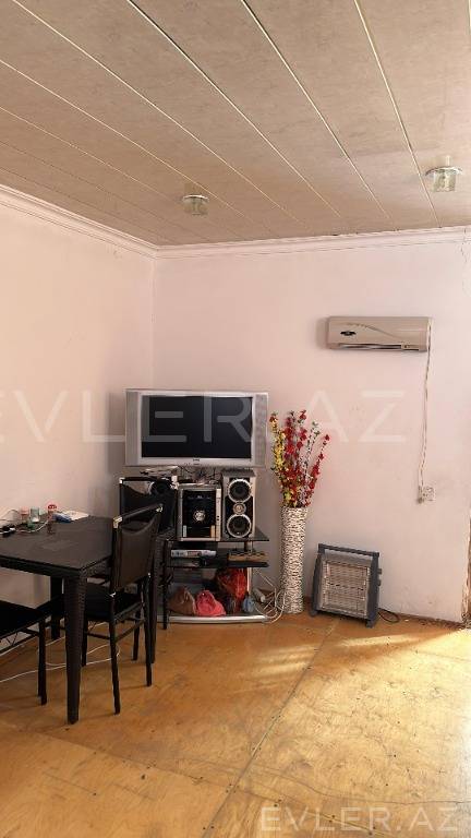 Satılır, bağ evi