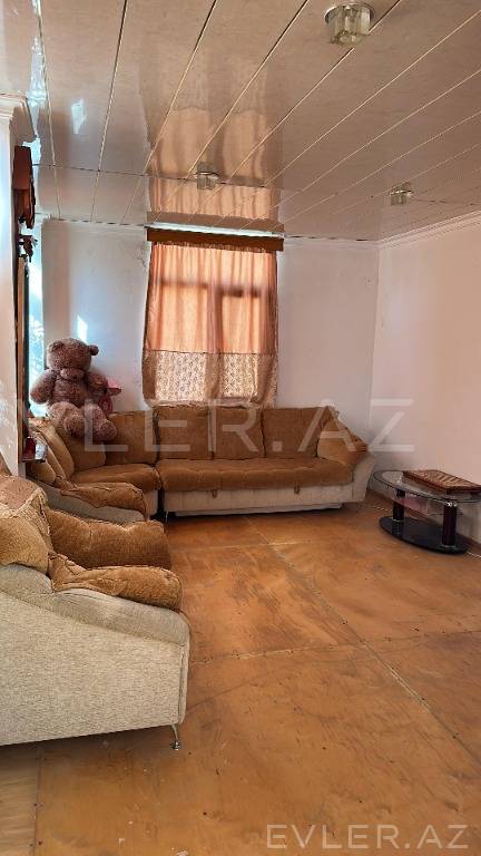 Satılır, bağ evi