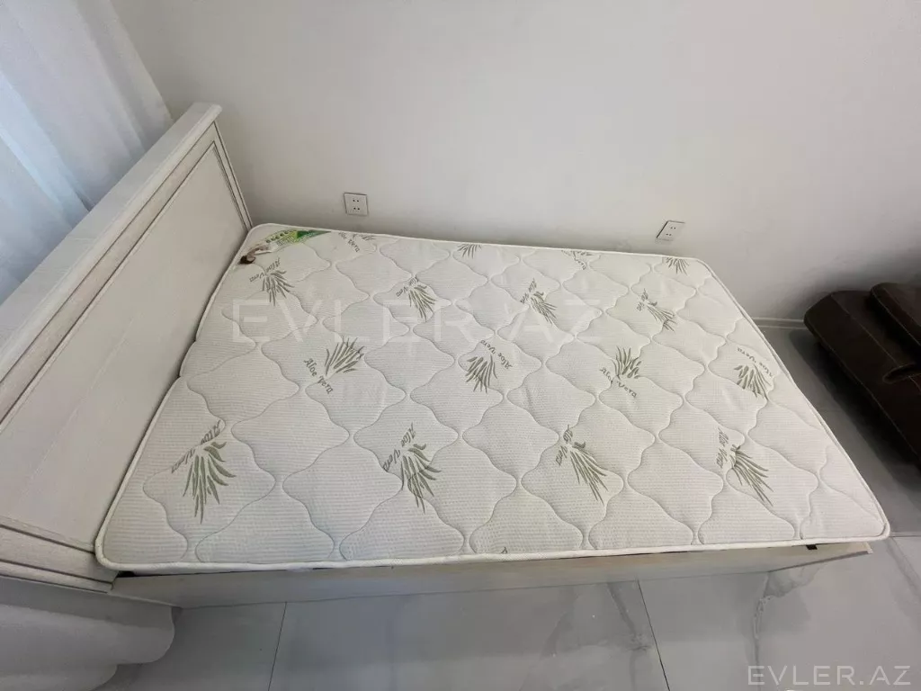 Satılır, yeni tikili