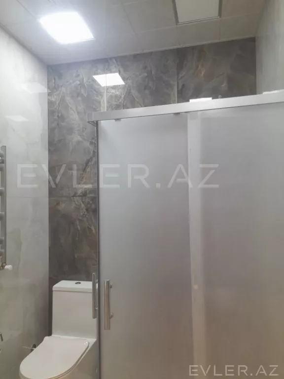 Satılır, yeni tikili