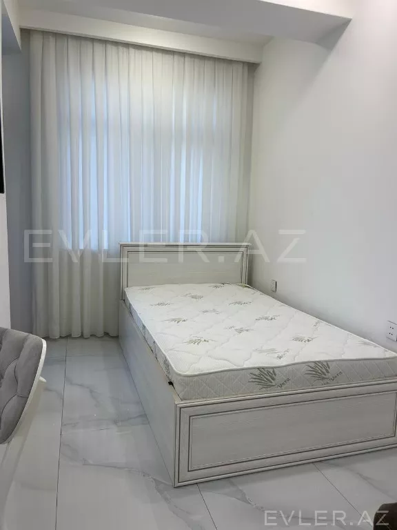 Satılır, yeni tikili