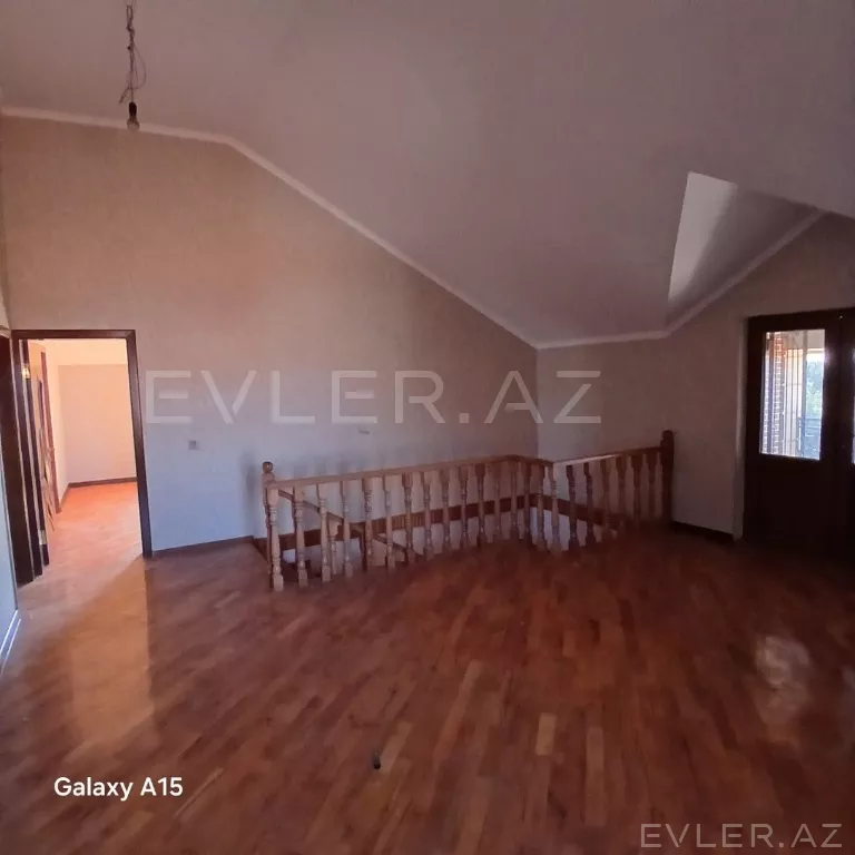 Satılır, həyət evi/villa