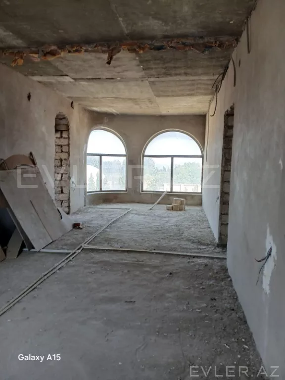 Satılır, həyət evi/villa