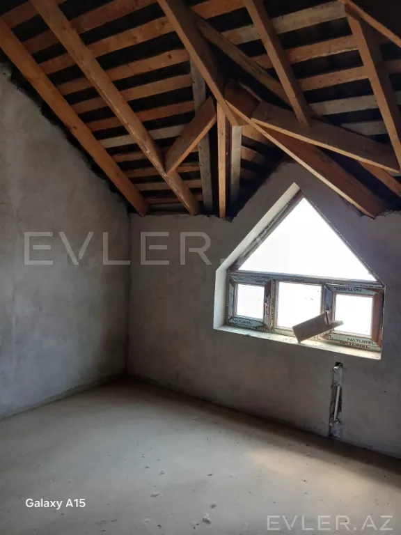 Satılır, həyət evi/villa