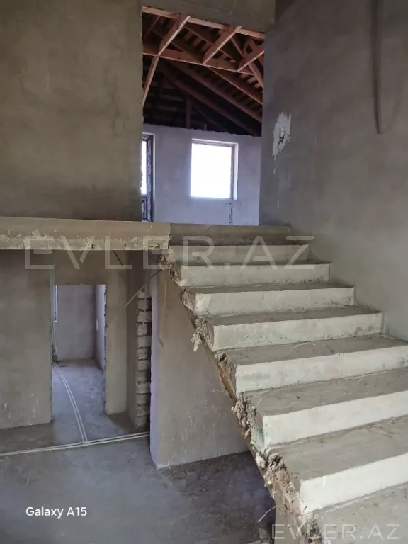 Satılır, həyət evi/villa