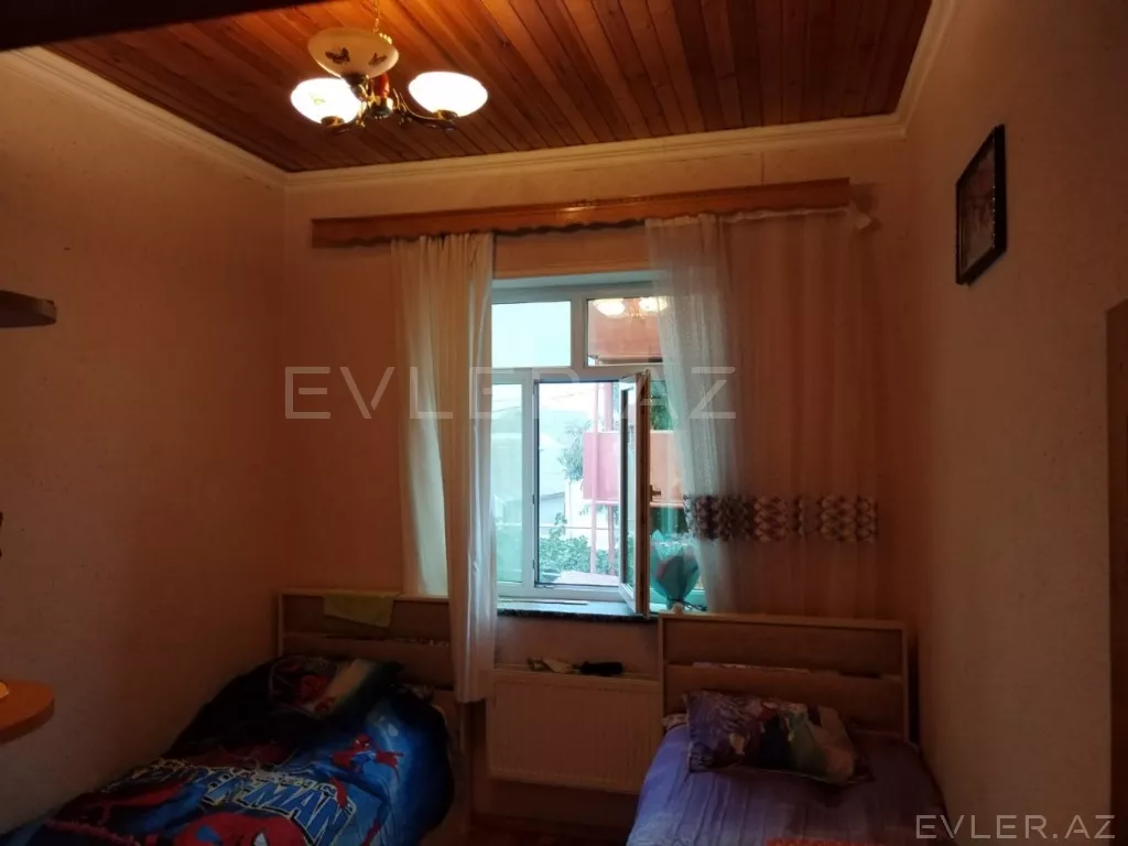 Satılır, həyət evi/villa