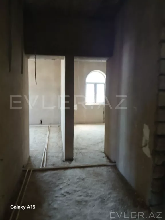 Satılır, həyət evi/villa