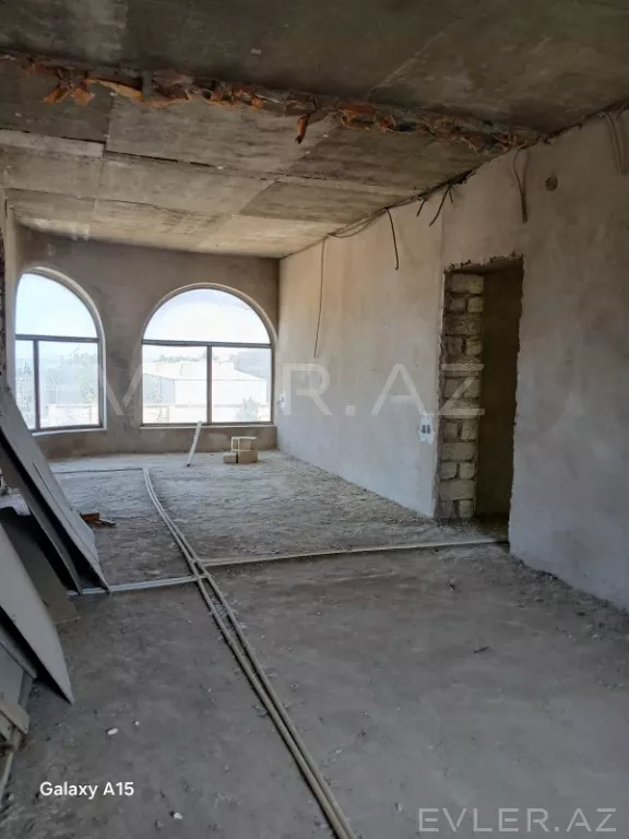 Satılır, həyət evi/villa