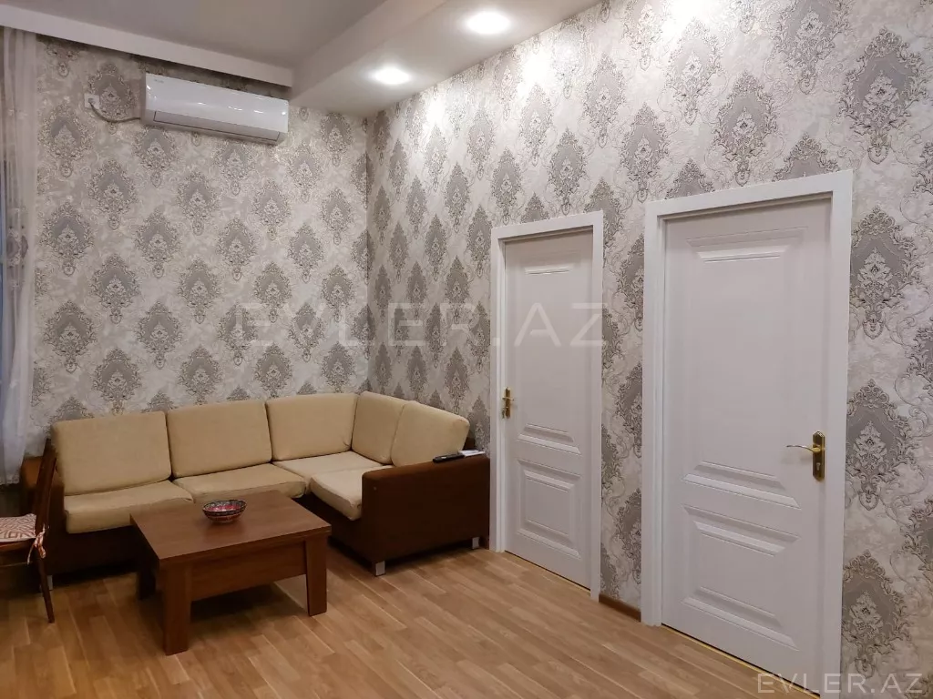 Aylıq, həyət evi/villa
