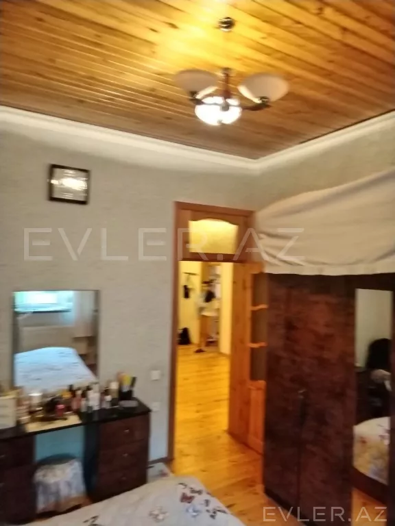 Satılır, həyət evi/villa