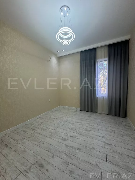 Satılır, həyət evi/villa