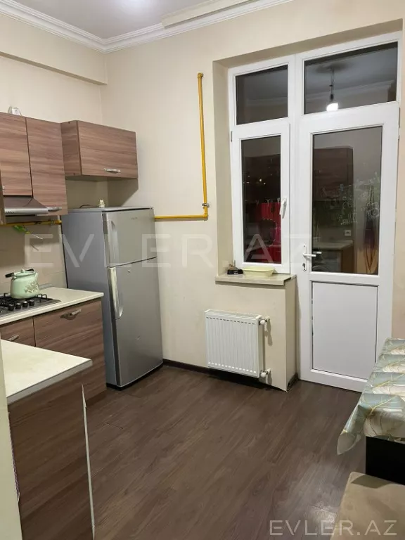 Satılır, yeni tikili