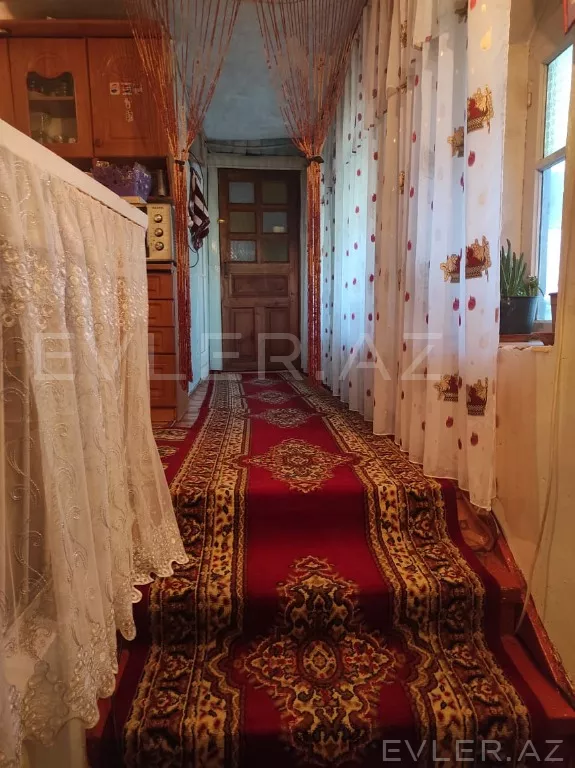 Satılır, həyət evi/villa