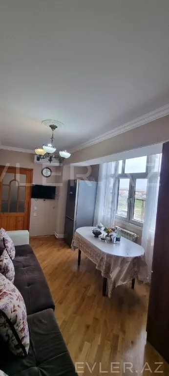 Satılır, yeni tikili