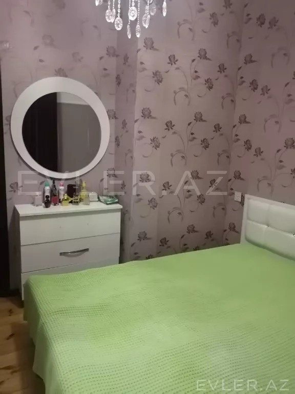Satılır, yeni tikili