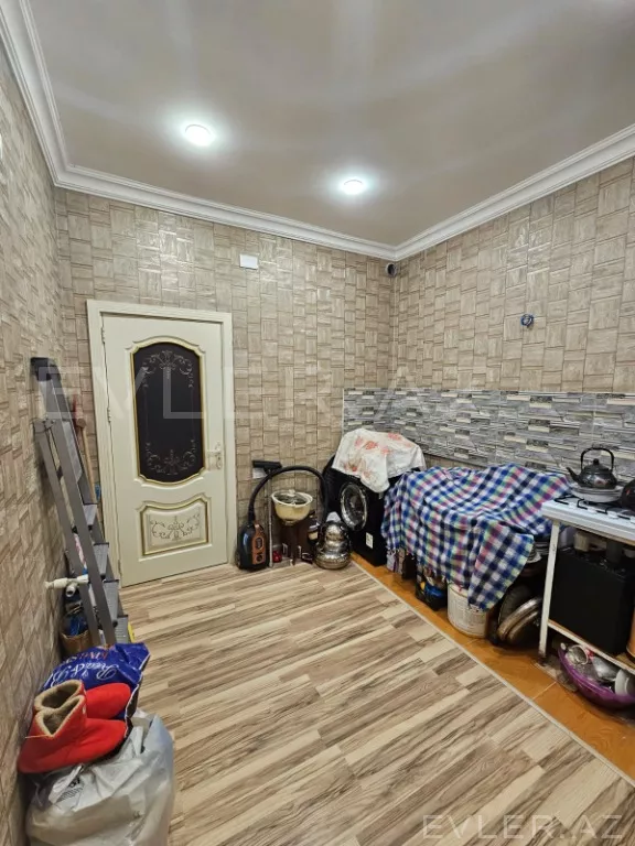 Satılır, yeni tikili
