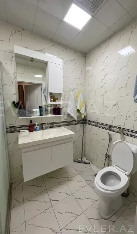 Satılır, yeni tikili