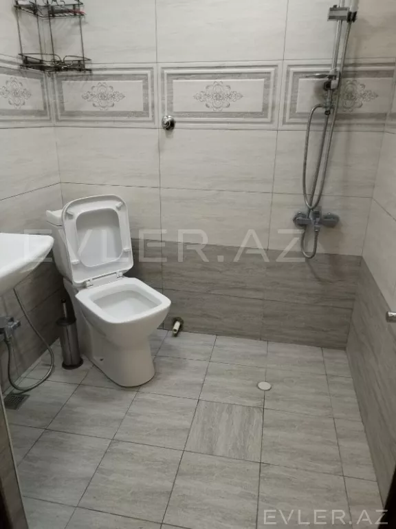Satılır, yeni tikili