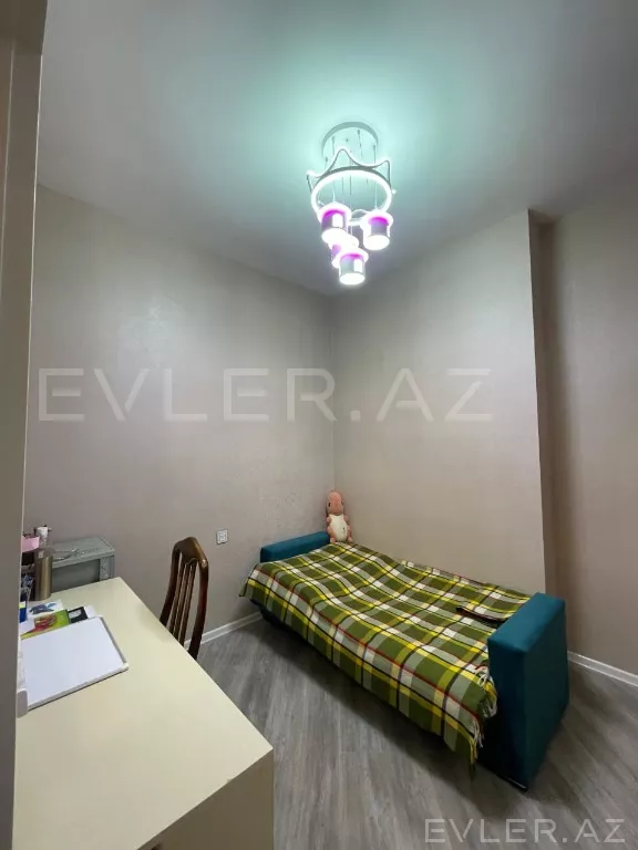Satılır, yeni tikili