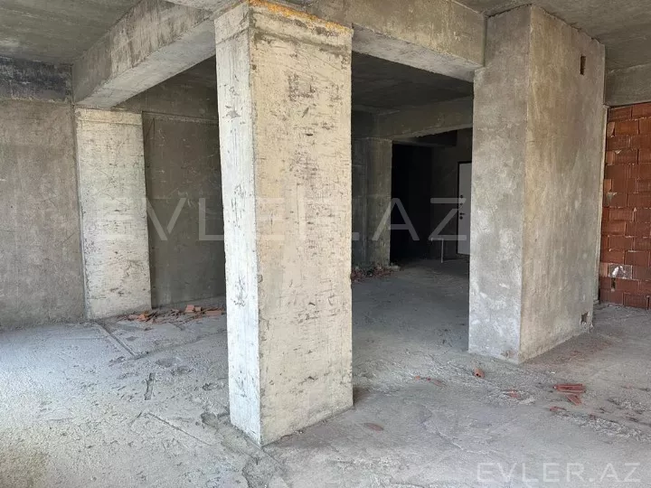 Satılır, yeni tikili