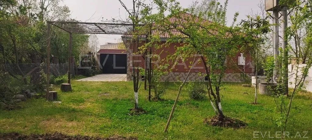 Günlük, bağ evi