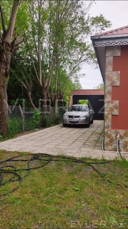Günlük, bağ evi