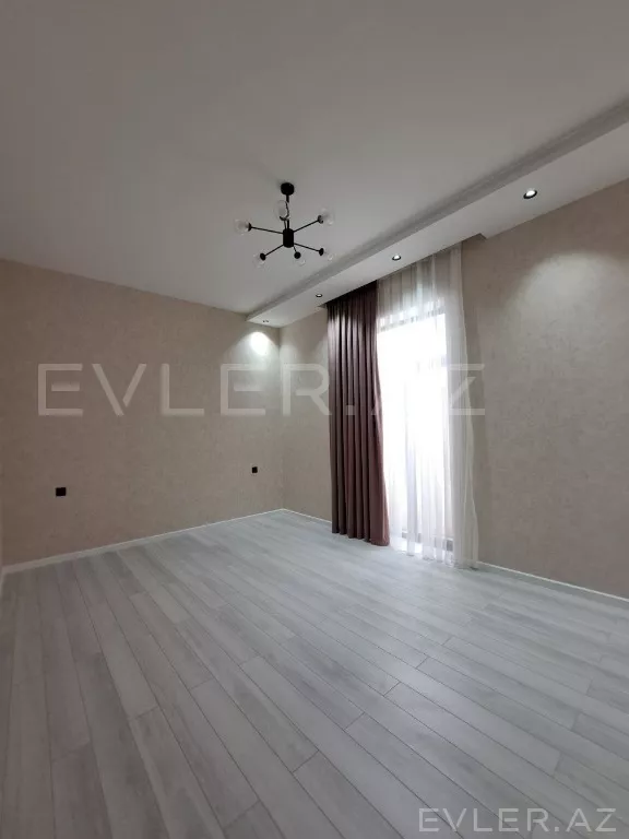 Satılır, həyət evi/villa