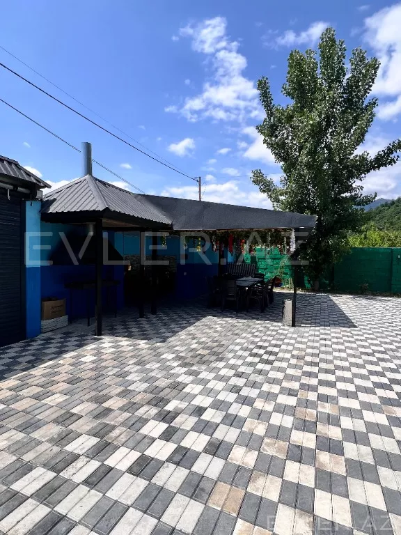 Günlük, bağ evi