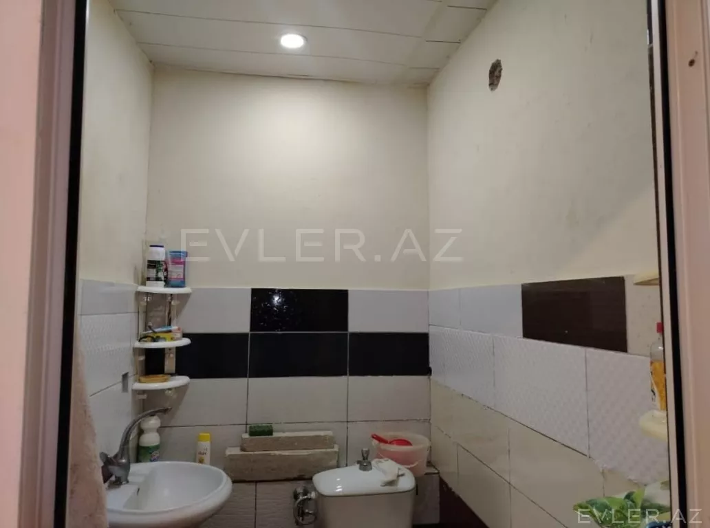 Satılır, həyət evi/villa