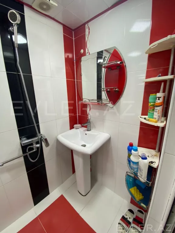 Satılır, yeni tikili