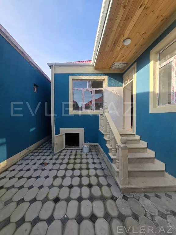 Satılır, həyət evi/villa