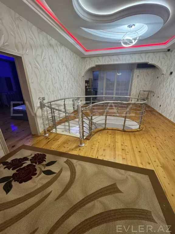 Satılır, həyət evi/villa