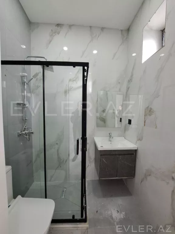 Satılır, həyət evi/villa