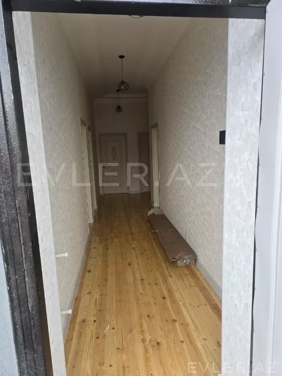 Satılır, həyət evi/villa