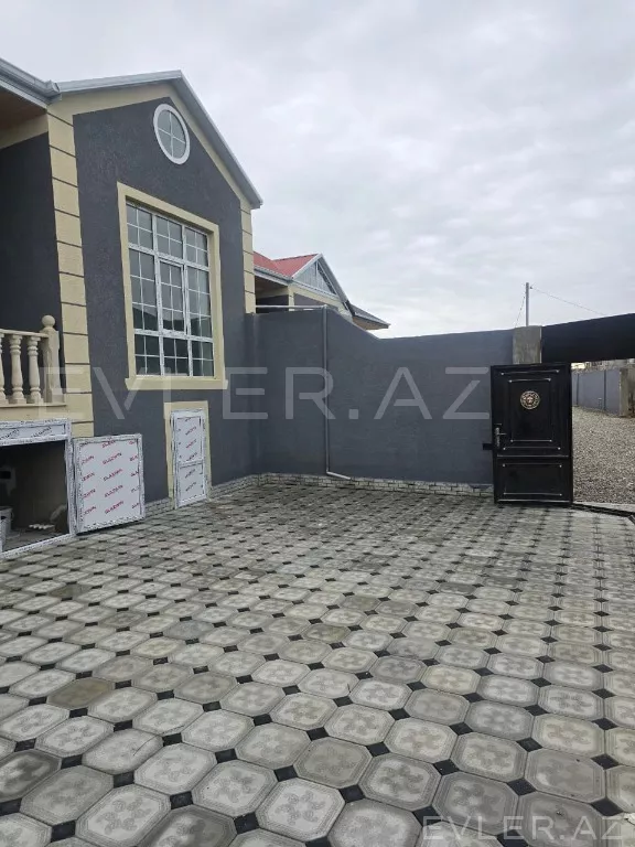 Satılır, həyət evi/villa