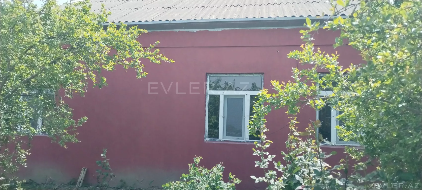 Satılır, həyət evi/villa