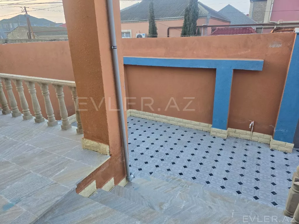 Satılır, həyət evi/villa