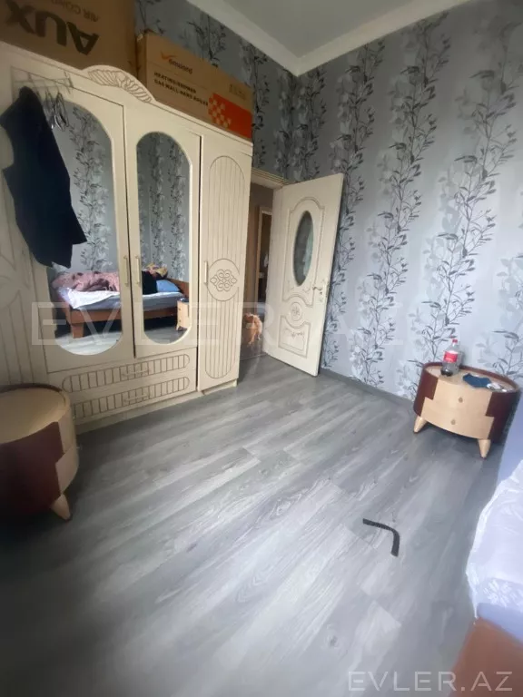 Satılır, həyət evi/villa