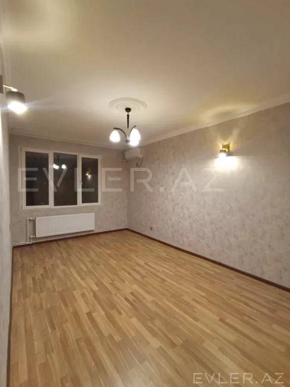 Satılır, köhnə tikili